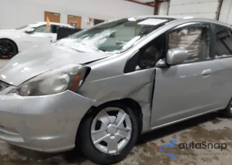 2013 Honda Fit from USA, damaged, VIN JHMGE8G3XDC082837